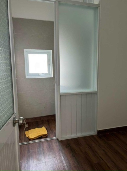 Cần tiền bán gấp nhà ngay măt tiền Đường Nguyễn Chế Nghĩa, Phường 12, Quận 8, Hồ Chí Minh
